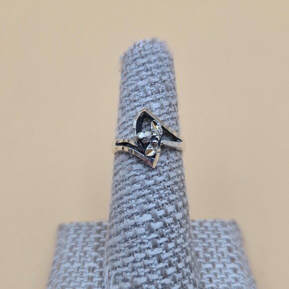 Size 6 Sterling Silver Diamond Cut Floral Rustic Ring A5805 - Picture 1 of 9